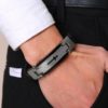Pulseira de Couro Genuíno Trançado e Aço Inoxidável.