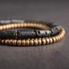 Pulseira com Três Voltas de Cobre Puro e Pedras Naturais Vulcânicas - Unissex.